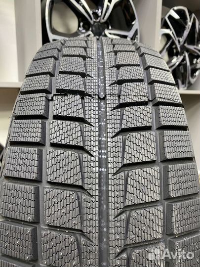 Goodride SW 618 235/55 R18 104T