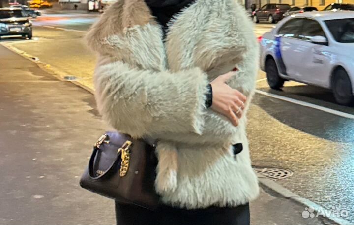Шуба из экомеха женская