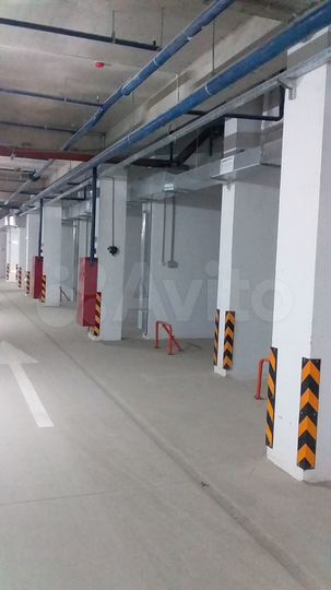 Машиноместо, 15 м²