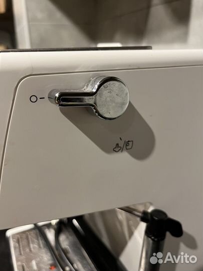 Кофемашина delonghi рожковая