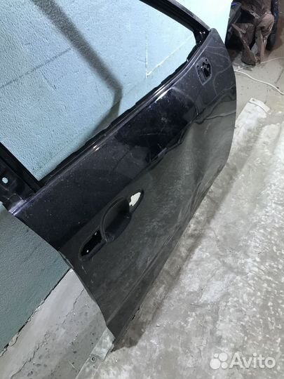 Дверь передняя левая Toyota RAV4