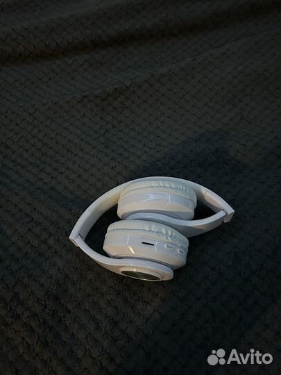 Беспроводные наушники