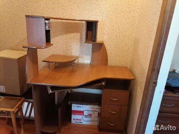 Компьютерный стол б/у