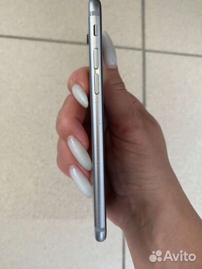 Телефон iPhone 6 32 Гб