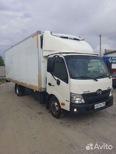 Hino 300 (Dutro), 2013