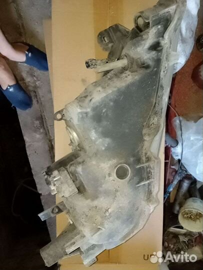 Фары на тойота камри