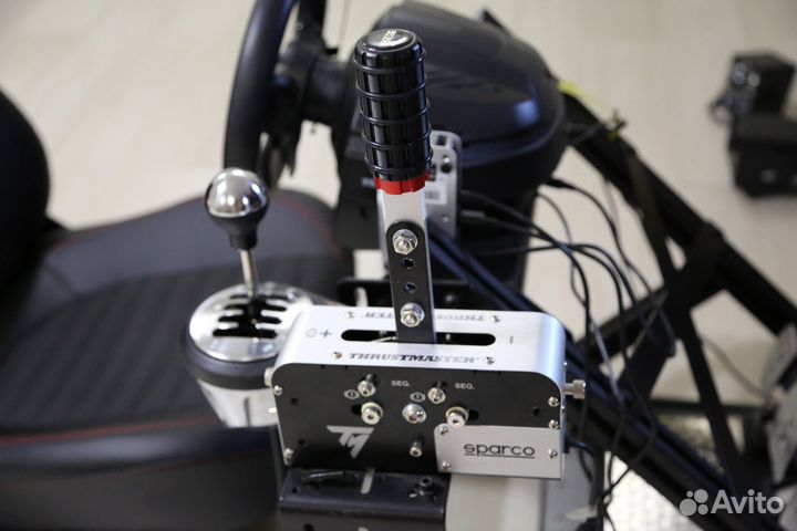 Кокпит для Симрейсинга в комплекте ThrustMaster
