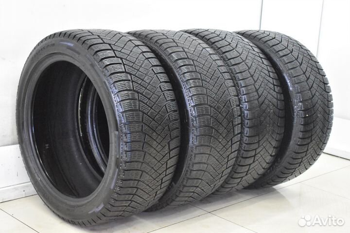 Pirelli Ice Zero FR 235/45 R18 98H