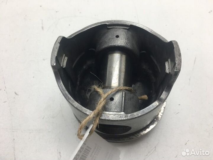 Поршень Toyota Hilux LN60V 2L 1988