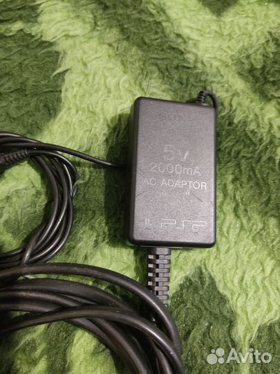 Оригинальная зарядка для PSP