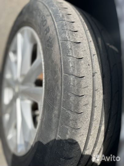 Continental ContiPremiumContact 2 215/60 R17