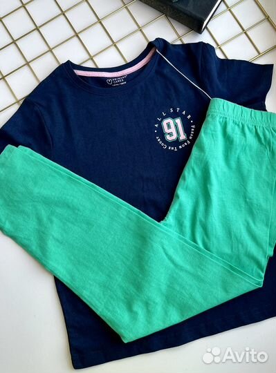 Пижама для девочки 128 Primark