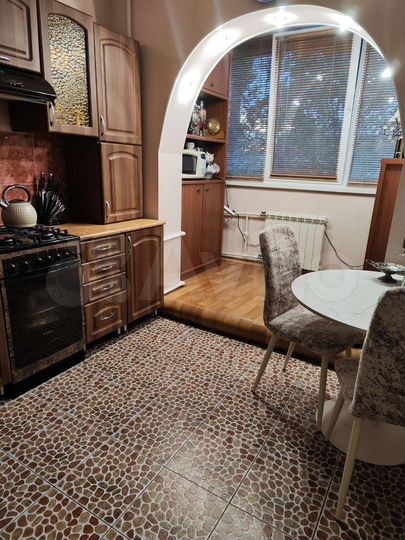 3-к. квартира, 64 м², 4/5 эт.