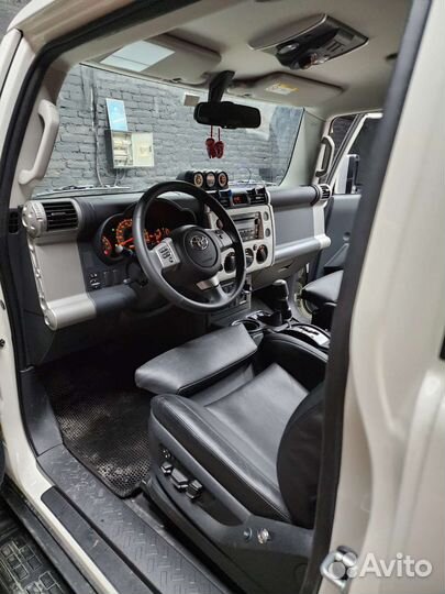 Toyota fg cruiser сиденья bmw f01 g30 g11 f15 e70