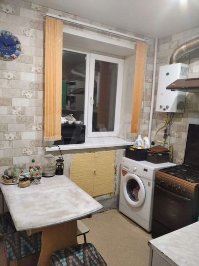 3-к. квартира, 60 м², 2/5 эт.