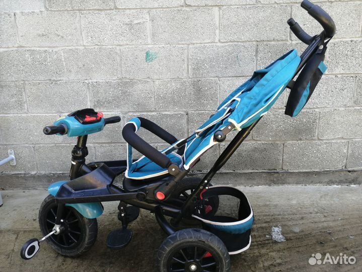 Детский трехколесный велосипед