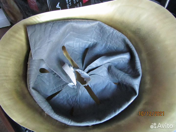 Каски,топоры СССР пожарного