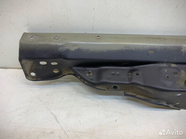 Суппорт радиатора Lexus Lx 3 2007-2015