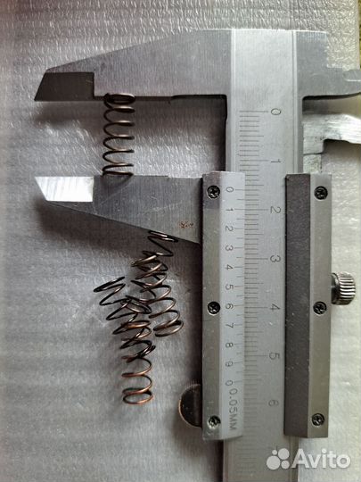 Пружинки от щёток стартера