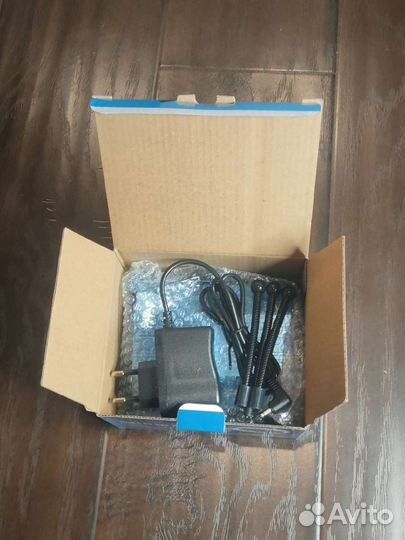 Лазерный новогодний проектор