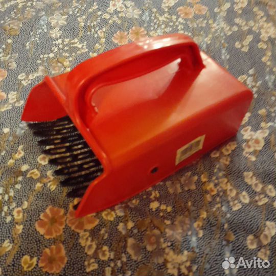 Комбайн (финлянд.)для сбора ягод