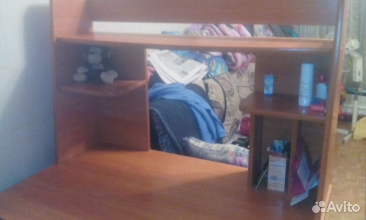Стол компьютерный