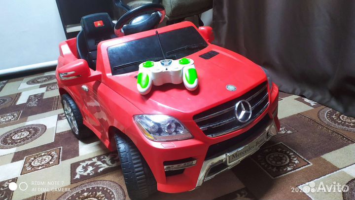 Детский электромобиль mercedes