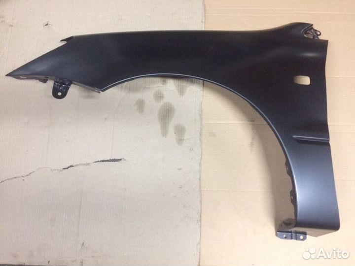 Крыло переднее левое Mitsubishi Lancer 9