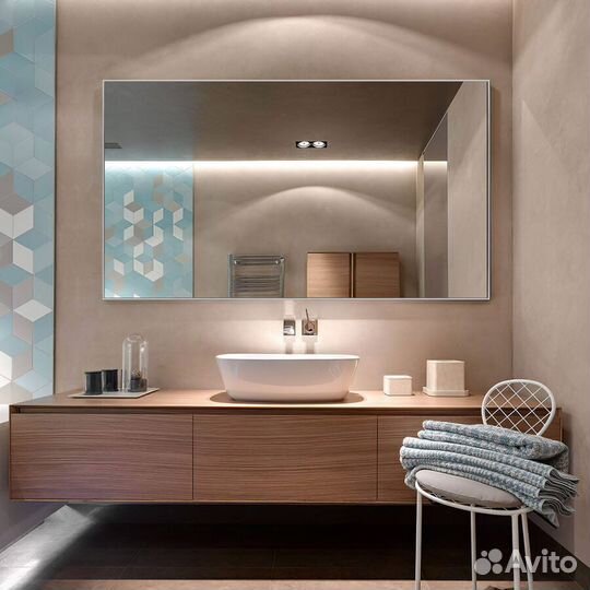 Зеркало для ванной в серебристой раме 65*140см