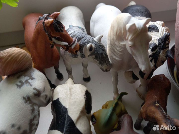 Фигурки лошадей schleich