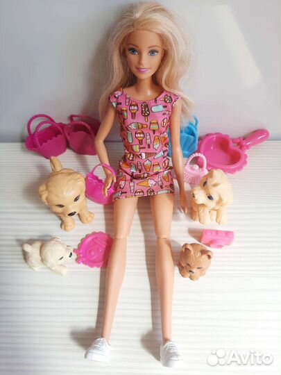 Кукла Барби