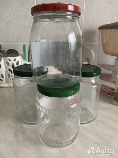 Банка стеклянная с крышкой и без