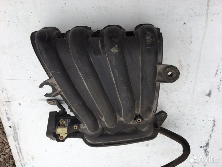 Коллектор впускной Nissan Note