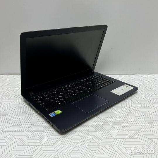 Ноутбук Asus K543U