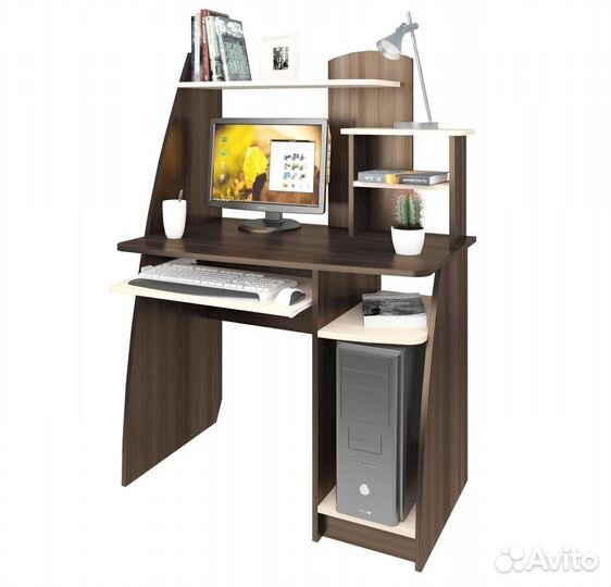 Компьютерный стол молодёжный