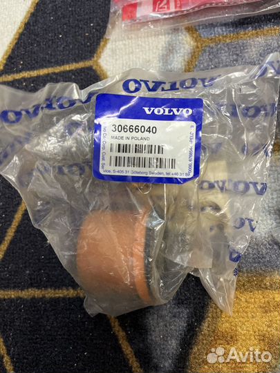 Сайлентблок volvo 30666040