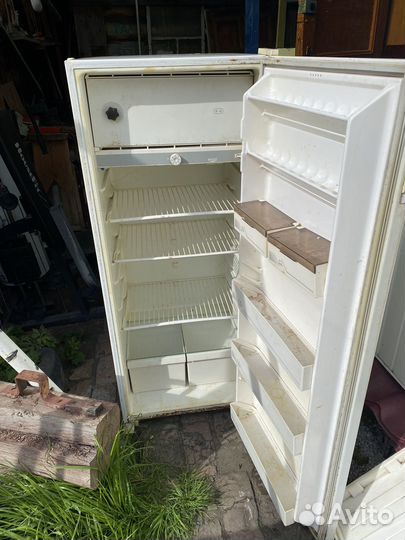 Холодильник бу