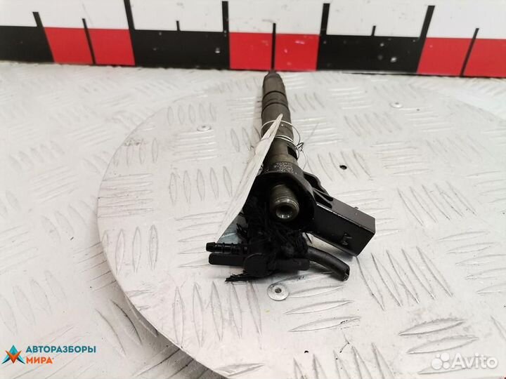 Форсунка Volkswagen Passat B6 2008 03L130277