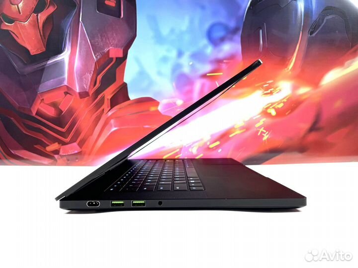 Игровой Ноутбук Razer Blade / RTX 2060 / Core i7