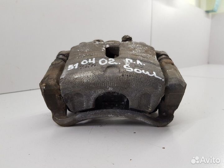 Суппорт передний левый (Kia Soul)