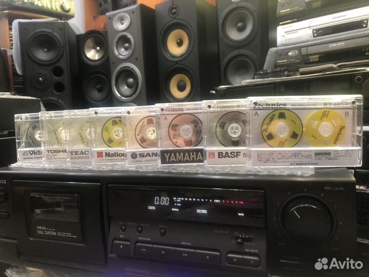 Аудиокассеты с бобинками,катушками