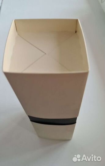 Новая,Коробка подарочная,складная