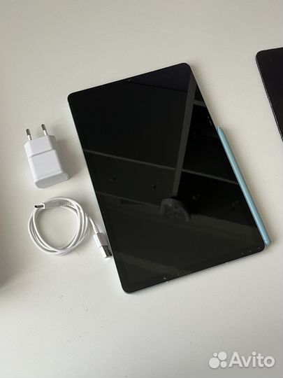 Планшет Samsung Galaxy Tab S6 Lite LTE
