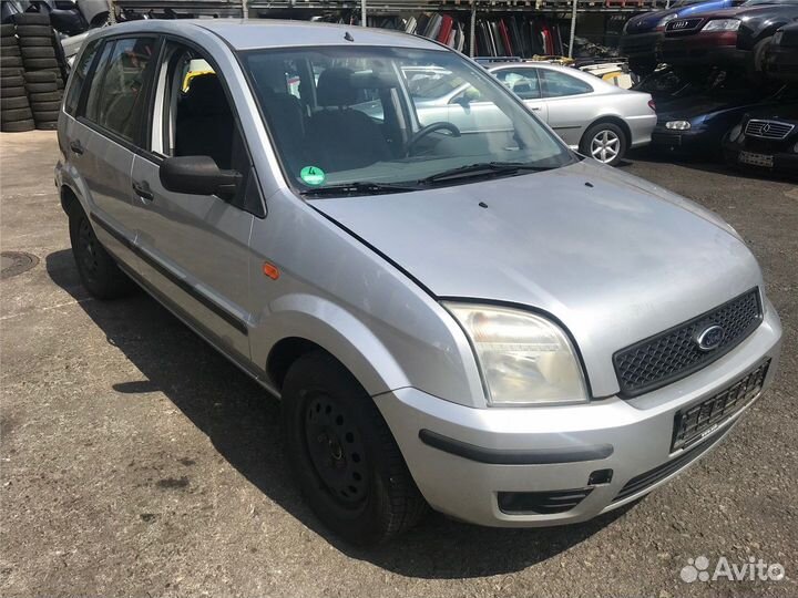 Разбор на запчасти Ford Fusion 2002-2012