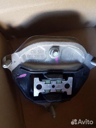 Подушка АКПП Ауди а6 8k0399151 Оригинал
