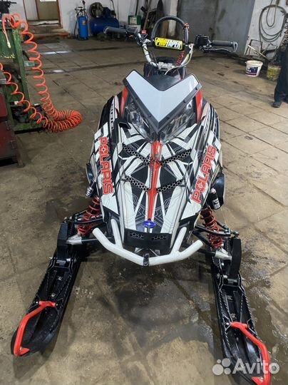 Снегохода Polaris 800 про