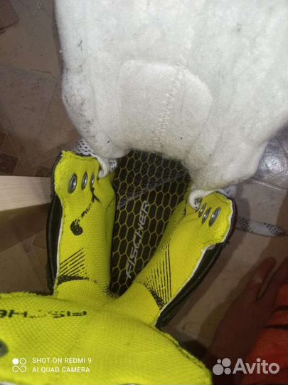 Коньки хоккейные полупрофессиональные