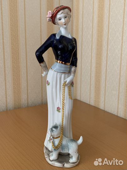 Статуэтка Royal Classics фарфор, 31см