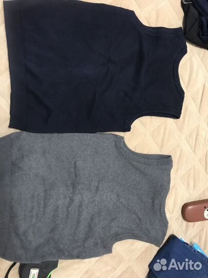 Жилетки школьные 146 размер, 2 шт