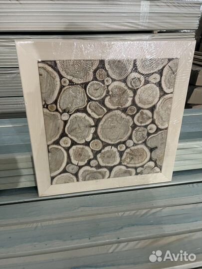 Панно из можжевельника